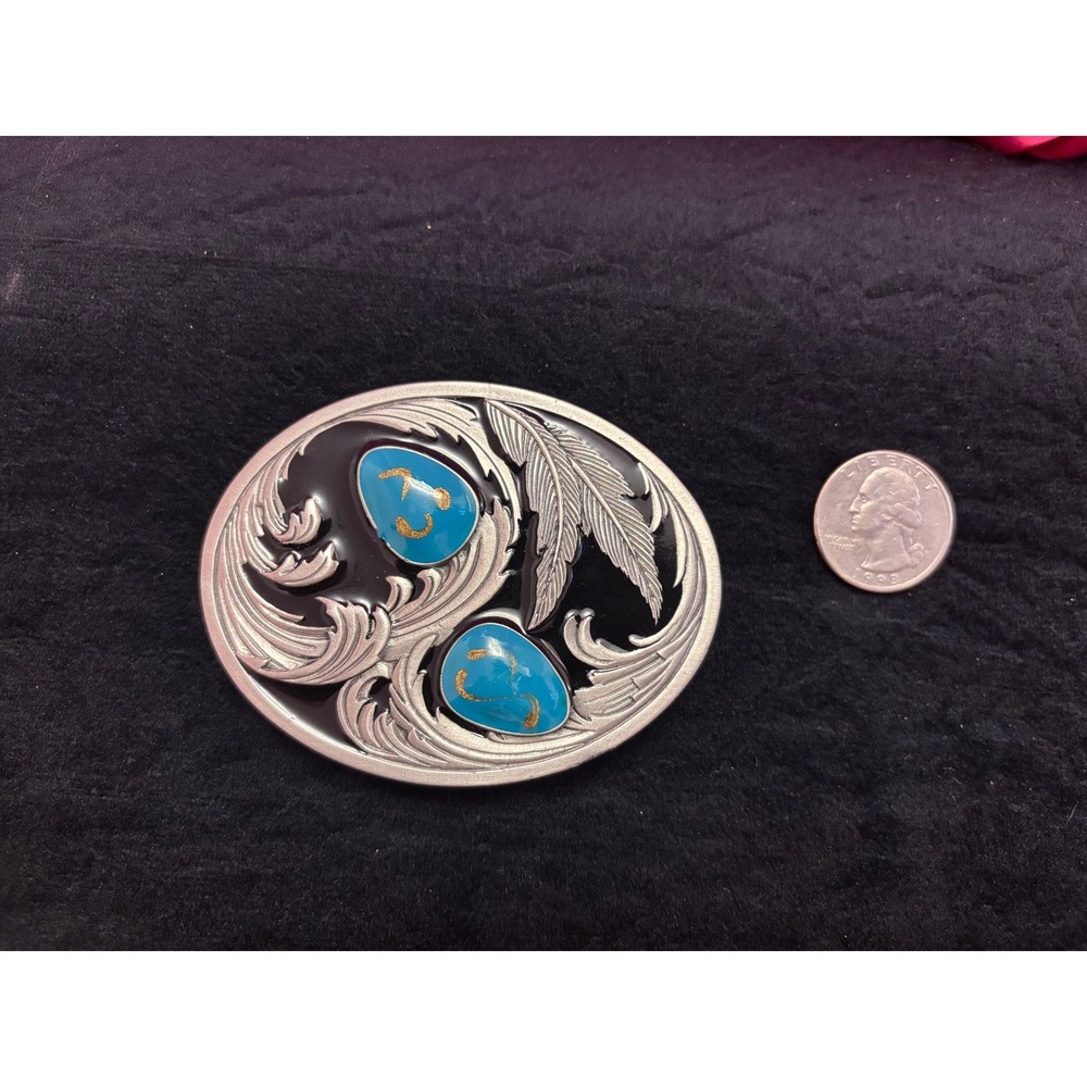 Vintage 1996 Siskiyou Western Belt Buckle Faux Turquoise Feather Scroll Oval USA